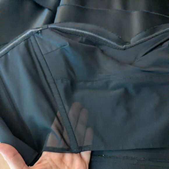 BCBG Prom Dress Maxi Gown 10 Black Ruffle Strapless Glam Goth Satin Tier Classic - Picture 10 of 14